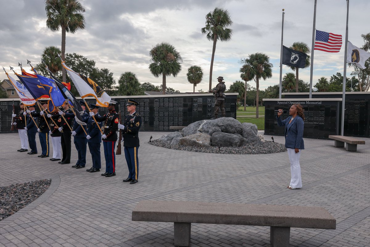 USSOCOM's tweet photo. USSOCOM held its 9/11 Remembrance Ceremony at the SOF Memorial to honor the lives lost.
MG Beaurpere: “Service to our nation brings us together. All generations have gathered around this principle and dedicated themselves to being a part of something bigger.”
We reflect on the resilience and unity shown in the days that followed.
#NeverForget #USSOCOM