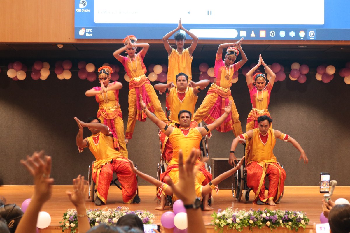 islrtc's tweet image. 💜 Purple Fest 2025 wrapped up at Amity Univ with 1,800+ participants!
🏏 Sports, 🎭 culture, 🛍️ ₹2.54L sales by Divyangjan entrepreneurs, 📚 300+ in CRE.
👏 Certificates awarded & ISLRTC Mobile Repair grads celebrated.
#PurpleFest2025 #Inclusion #Accessibility