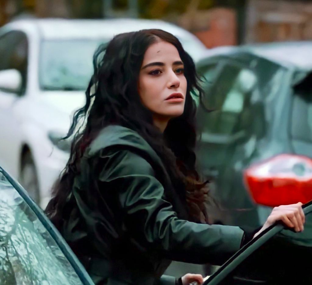 <a href="/NagoreOsorio/">Nagore</a> <a href="/Ilaria22841484/">Ilaria</a> Bravissima👏👏👏✍️
#ÖzgeGürel ❤️Unica  vera  artista  che  sa  trasmettere  con  la  sua  arte  recitativa..infinite  emozioni💥sia  nel  dramma  che  nelle  commedie  o  in  serie  e  film  d’azione❣️