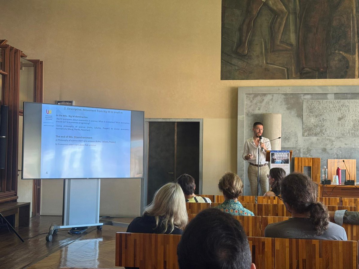 1/2 Day 2 of #ENPOSS2025 concludes with a session chaired by Malvina Ongaro, including presentations by <a href="/sina_badiei/">Badiei Sina</a> on 'Reexamining Subjective Preferences: Toward a Model of Capabilities', Alexander Ostapiuk on 'Big M 2.0. The Art of War for Philosophers of Economics',