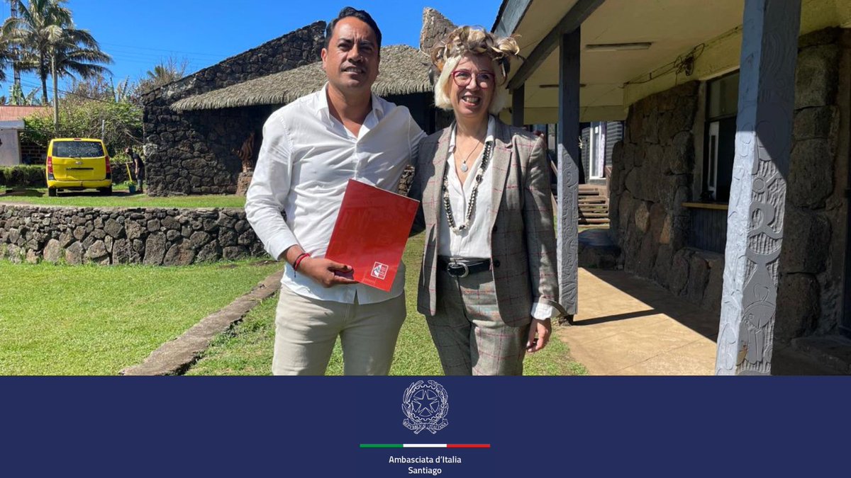 Acaba de concluir una misión en Rapa Nui 🗿 de la Embajadora <a href="/ValeriaBiagiott/">Valeria Biagiotti</a> y la Directora <a href="/IICSantiagoCl/">IIC Santiago</a> Cristina Di Giorgio, para preparar un importante proyecto cultural y fortalecer la colaboración con la isla, valorizando el vínculo entre dos culturas milenarias 🇮🇹 🤝 🇨🇱.