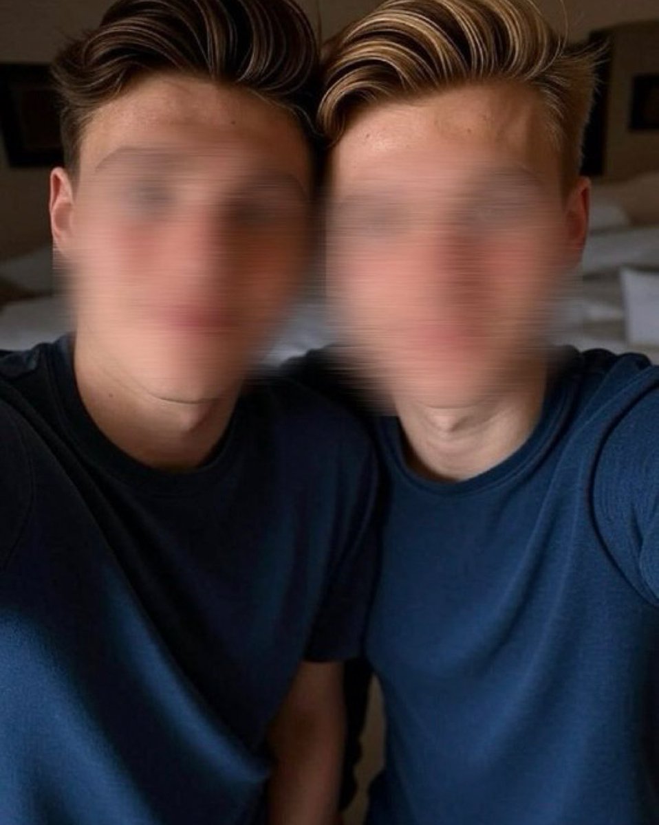 TwinkCouple23 tweet media