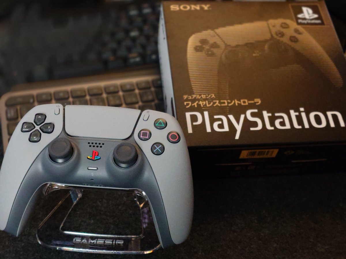 30周年コントローラー届いた〜