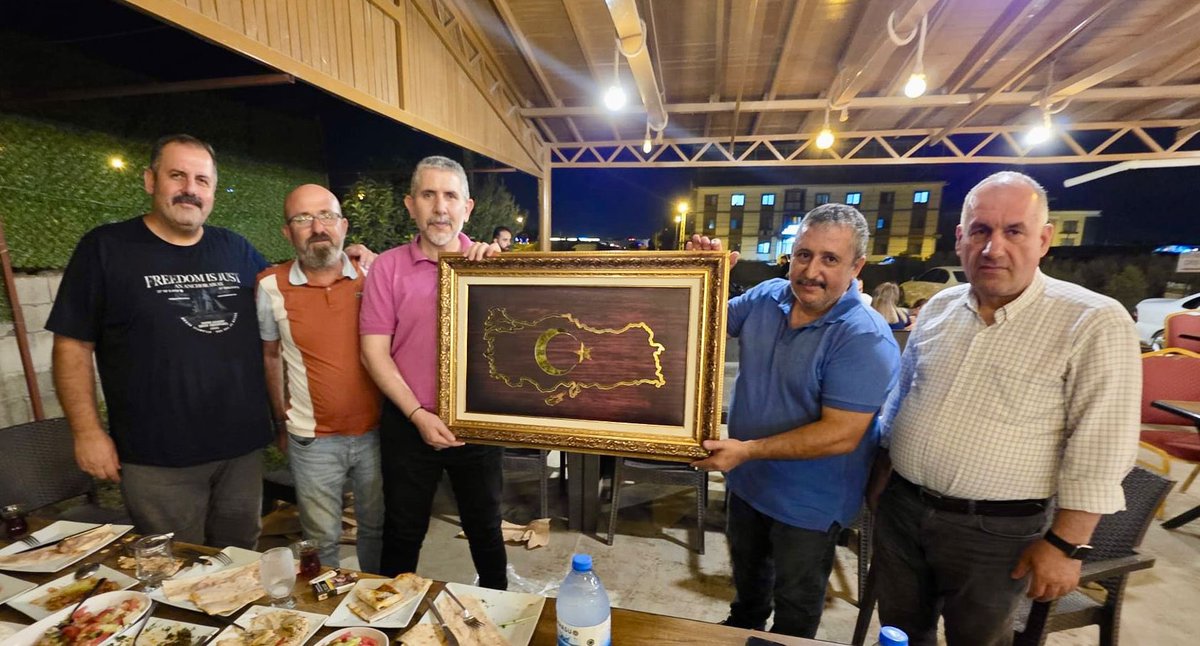 Erzin'den Samandağ'ına Hassa'dan Yayladağı'na kadar Hatay halkı birlik beraberlik içinde her koşulda her şartta birbirini kucaklar