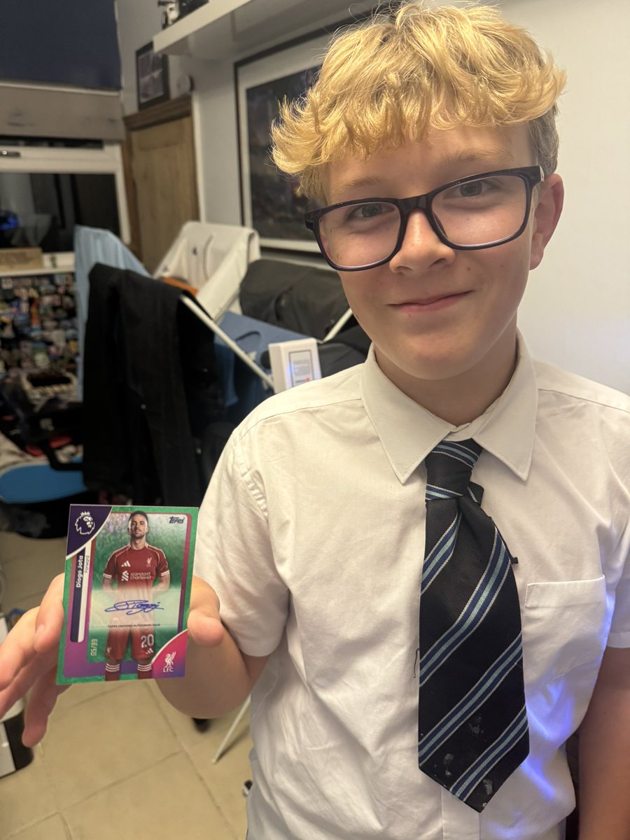 benheather's tweet image. Hey @LFCCollector hope you’re good. 

My son’s collecting the Topps Premier League cards this year, as Leeds fans, it hasn’t been of interest the last few years 😂

On Monday we packed this autographed Diogo Jota /99 card 

Do you have any idea of the value?