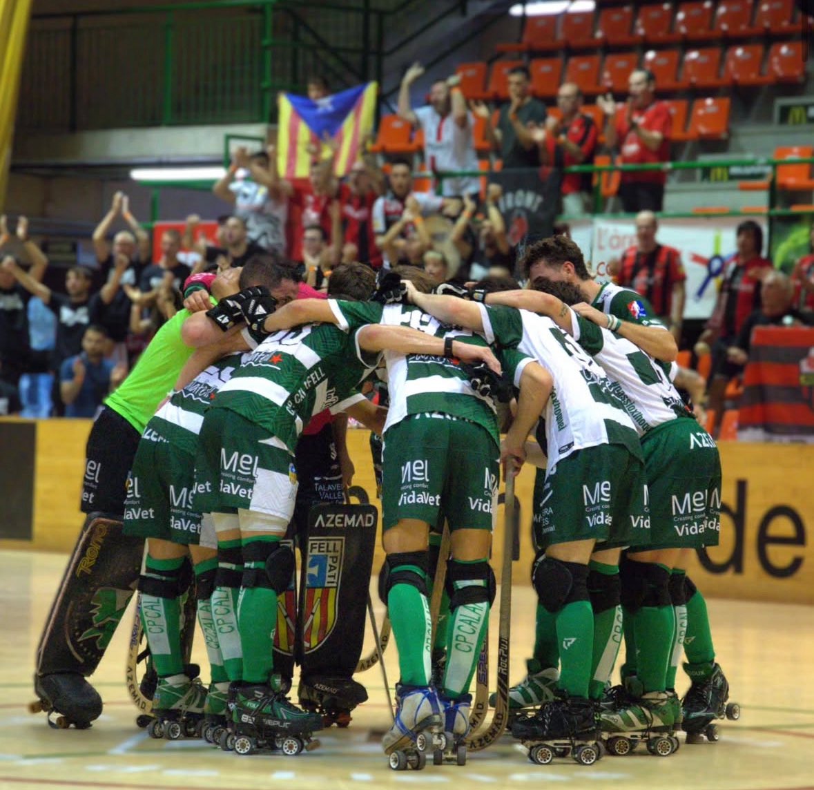 💚🤍 El <a href="/cpcalafell/">ClubPatíCalafell</a> <a href="/la_menorquina/">La Menorquina</a> venç al <a href="/ReusDeportiu/">Reus Deportiu</a> per 3-2 i assegura el seu lloc a la gran final de la Lliga Catalana 🏆