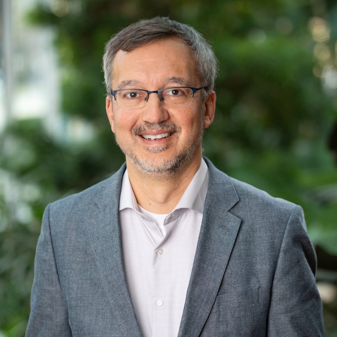 uwcdis's tweet image. CDIS Director Remzi Arpaci-Dusseau will be featured on UW Now Live, a virtual event hosted by the Wisconsin Foundation and Alumni Association

📅September 16 | 7–8 p.m. CDT
💡Topic: Implications of Artificial Intelligence

Register now: uwalumni.com/events/uw-now-…