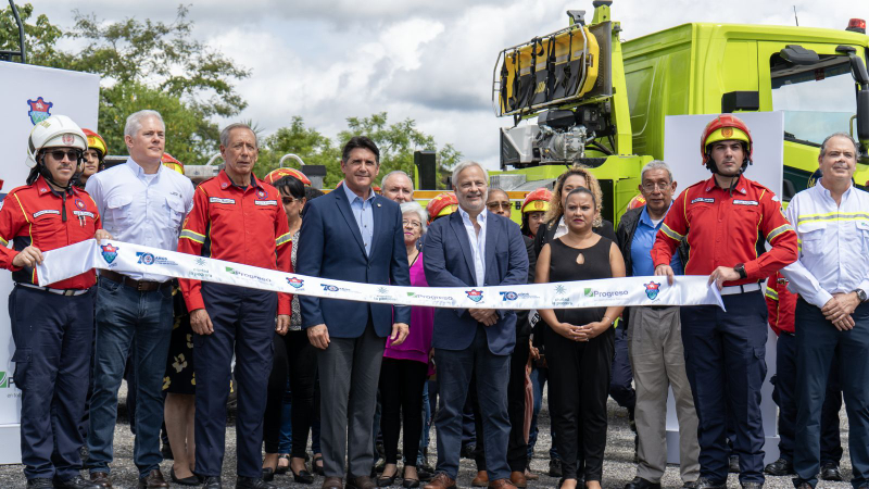 GTMTecno's tweet image. Progreso hace entrega de terreno para construir la Estación 14 de Bomberos Municipales en la zona 6 de la ciudad.
#CementosProgreso #Progreso #ResponsabilidadSocialEmpresarial #RSE 
gtmtecno.com.gt/2025/09/11/pro…