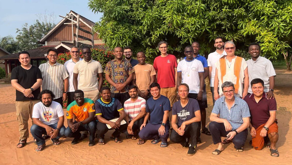 El Hno. Isaac Mendoza, Sch.P., nos comparte su experiencia al participar en la tercera generación de Escolapios “en salida" en Benín, África, 2025. 
Compartimos su testimonio y fotos en la web de nuestra provincia:
escolapiosmexico.org/benin-aprender…

#EscolapiosMéxico #EscuelasPías #turaíz