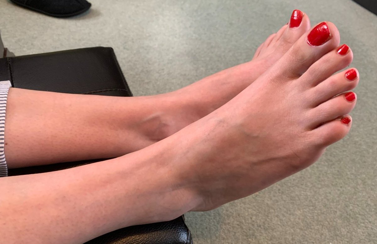 angelofdesirex's tweet photo. Obsessed with gorgeous feet? Donโt just watchโjoin me now for exclusive foot content youโll love! Tap in and step up your game! ๐ฃ๐ฅJoin me on manyvids for more ...
#footfetish #feetlover #feetworship #footlover #redtoenails #footmodel #manyvidsmodel https://t.co/JZYefGXHsx
