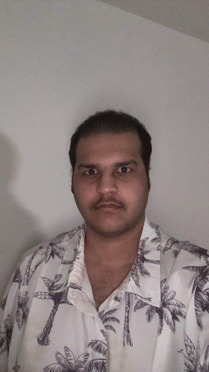 الفرق ٥ سنوات بين الصورتين