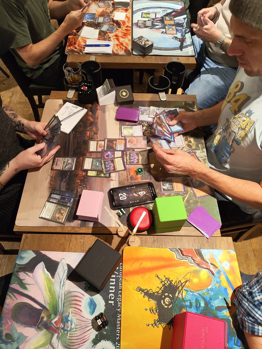 Greetings y'all!
The first event of Season 17 is in the books! 19-players came to participate and <a href="/Delthar2/">Delthar</a> took the first 4-0 with his latest creation: Blue-Post!

#mtg #mtglegacy