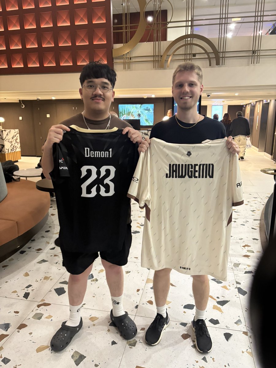 Demon1___'s tweet image. VCT champs reunion