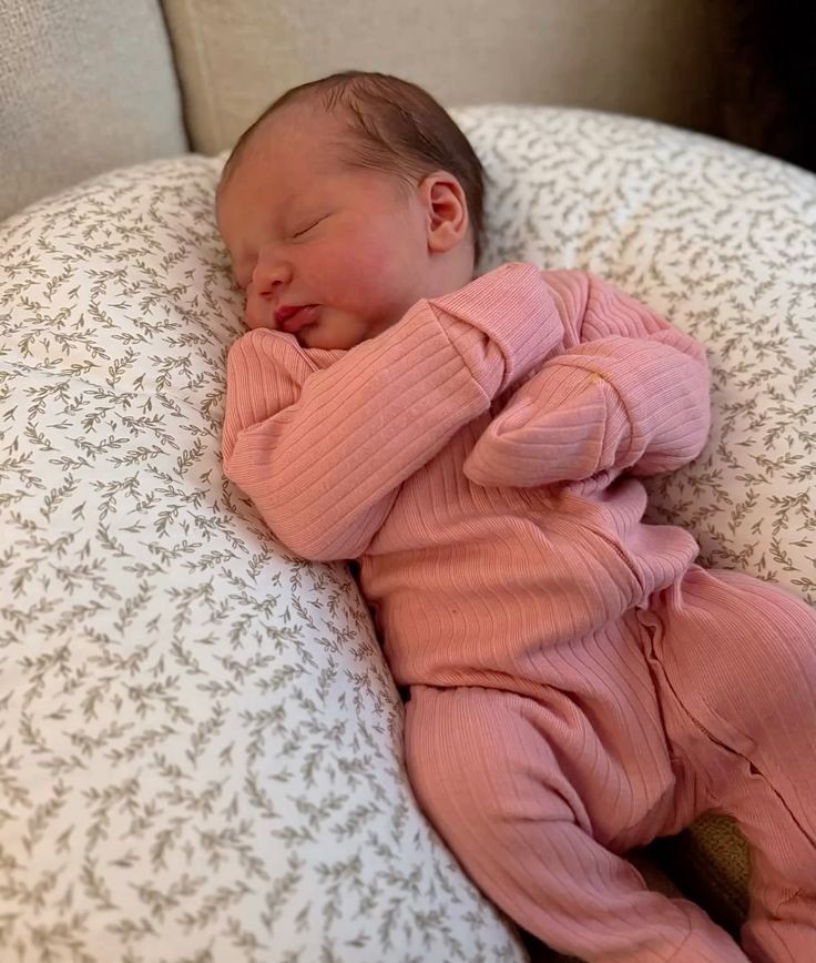 Baby's (@cuddleecute) on Twitter photo 