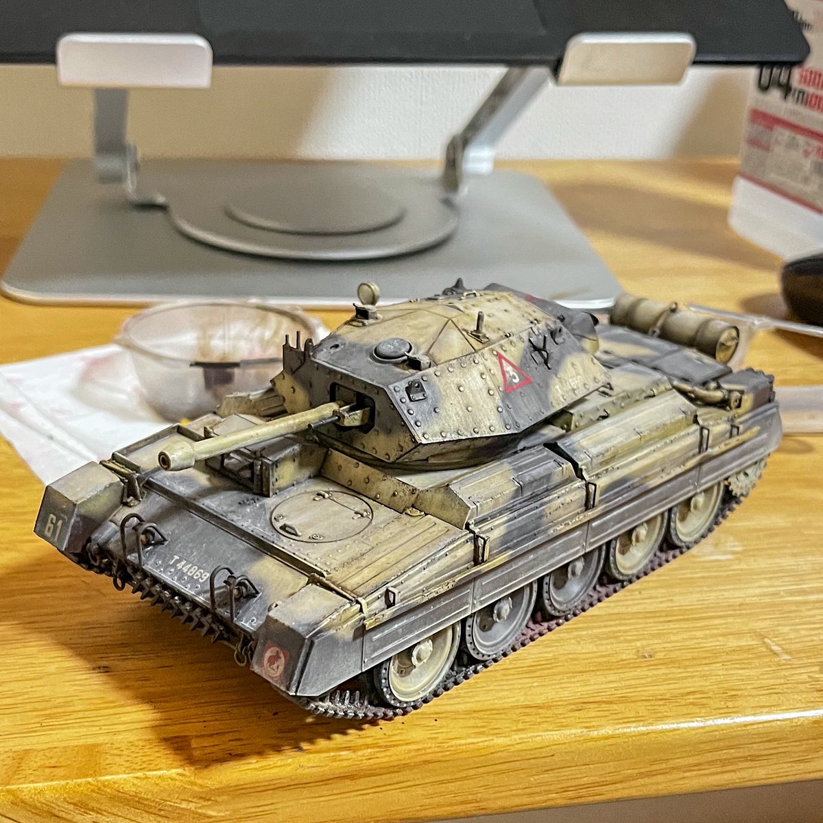 クルセイダーのウェザリングしてる