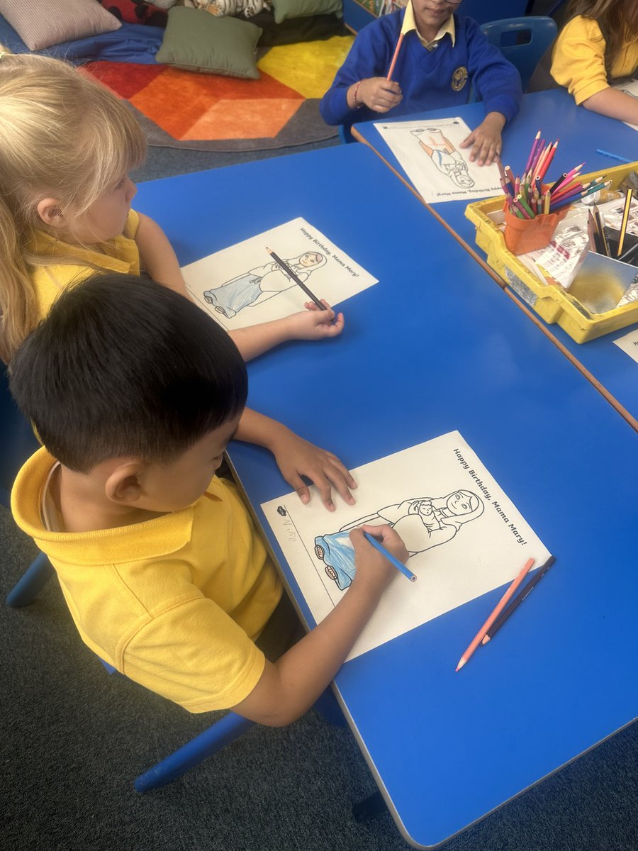 StMaryB17's tweet photo. As we know, the 8th of September is Our Ladyβs birthday. #Y1F have been celebrating her this week by making birthday cards! ππ https://t.co/zF64gi83EH