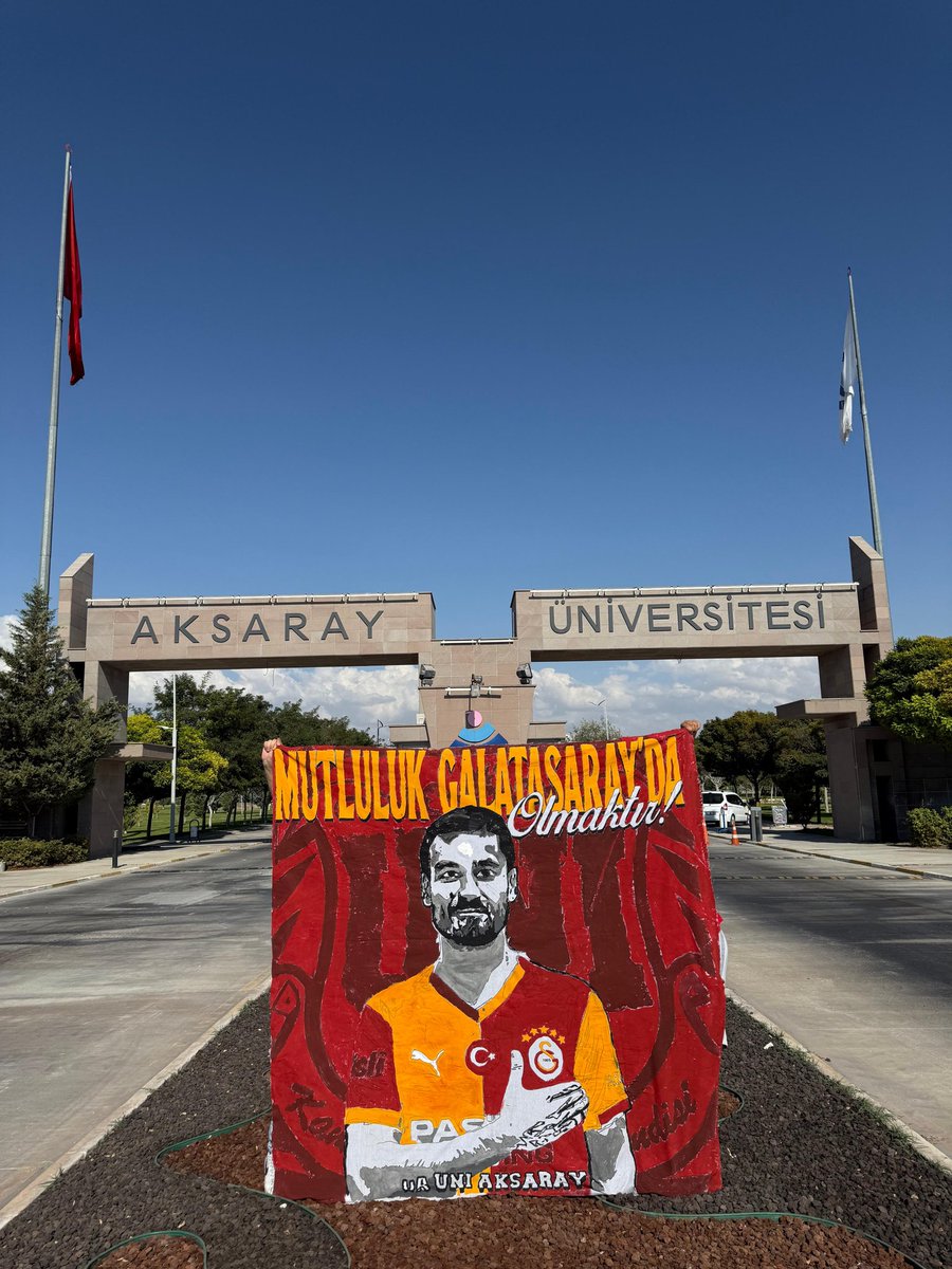 Mutluluk Galatasaray'da Olmaktır!
#ultrAslanUNI