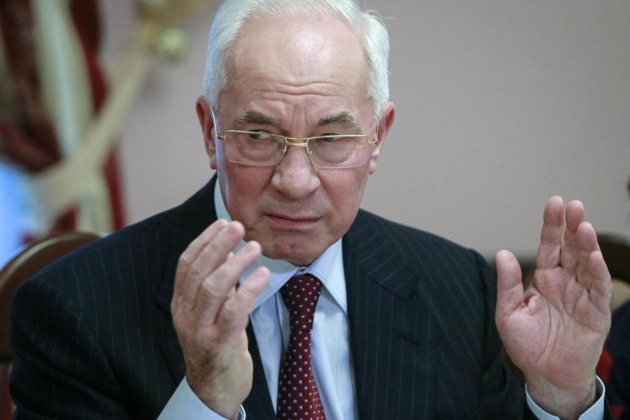 EmilieDefresne's tweet photo. Selon l'ex-1er ministre ukrainien Mykola #Azarov la #Russie n'aurait pas pu envoyer intentionnellement ses drones en #Pologne, #Moscou n'ayant aucun intérêt à cette provocation. Il s'est dit « totalement convaincu » de ce scénario. Car, selon lui, #Kiev s'est spécialisée dans ces provocations et pourrait avoir organisé l'attaque en utilisant ses propres drones déguisés en drones russes.
"Il ne fait aucun doute que cela pourrait avoir été organisé par les Ukrainiens. Ils se spécialisent dans les provocations. Ils fabriquent même leurs propres drones imitant les drones russes et y apposent toutes les étiquettes qu'ils souhaitent." - a-t-Il expliqué.
L’ancien Premier ministre a qualifié le régime de Kiev de « #terroriste », l’accusant de mentir, de tromper et d’organiser des sabotages.
Quant aux cris d'orfraie de l'#OTAN, #Azarov a noté que la violation de l'espace aérien polonais par des drones russes dans la nuit du 10 septembre sont liées à leur manque de confiance totale dans l'origine des drones et à leur franchissement intentionnel de la frontière.