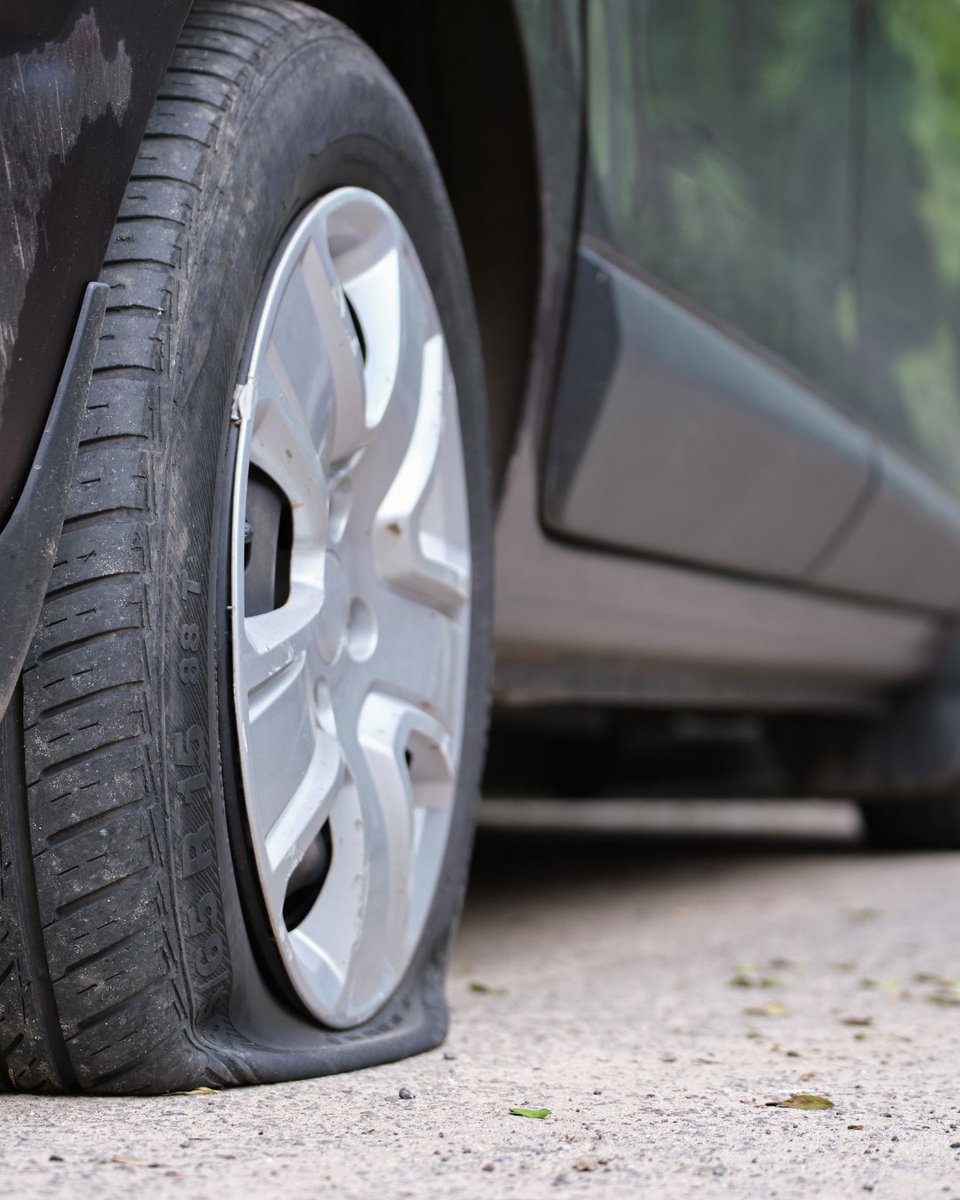 rnplcredit's tweet image. Life doesn’t pause when rent’s due. That’s why RNPL exists: to help you handle it all—without losing your home.
#LifeHappens #RentHelp #EmergencyFunds #MoneyTips #FinancialRelief #RentNowPayLater