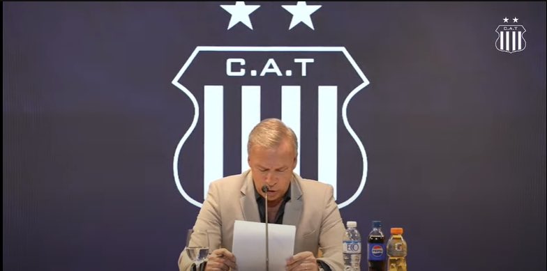 🗯️“Expresó públicamente disculpas al presidente  la AFA, Claudio “Chiqui”Tapia..”

🗣️Andrés Fassi en conferencia de prensa