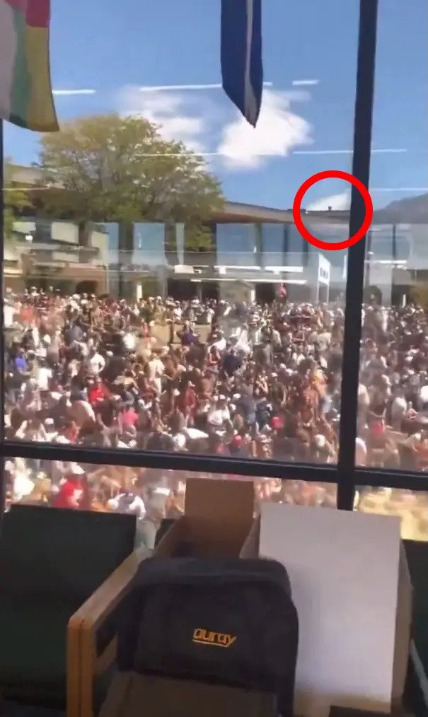 MarioNawfal's tweet image. 🚨🇺🇸 GUN USED IN KIRK ASSASSINATION CARRIED PRO-TRANS, ANTIFA MESSAGES

The rifle used to assassinate Charlie Kirk was a .30-06 Mauser bolt-action, recovered wrapped in a towel near Utah Valley University.

Law enforcement sources say the ammo was engraved with pro-trans and…