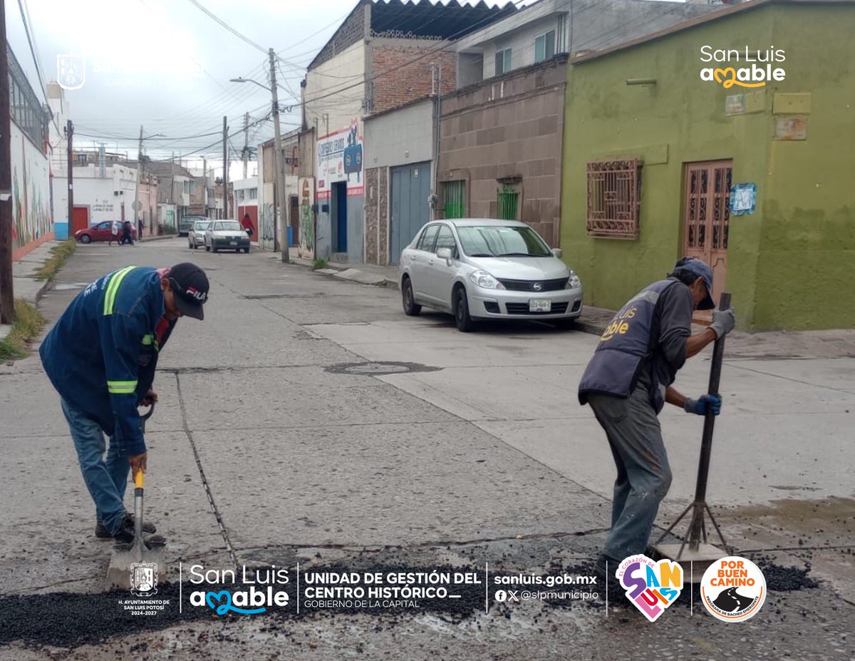 Siguiendo las instrucciones del alcalde <a href="/EF_Galindo/">Enrique Galindo C</a>, nuestra cuadrilla de respuesta inmediata realiza bacheo en la calle Juan Álvarez.

En la UGCH trabajamos todos los días para que tú y tu familia transiten #PorBuenCamino en el #CorazónDeSanLuis.