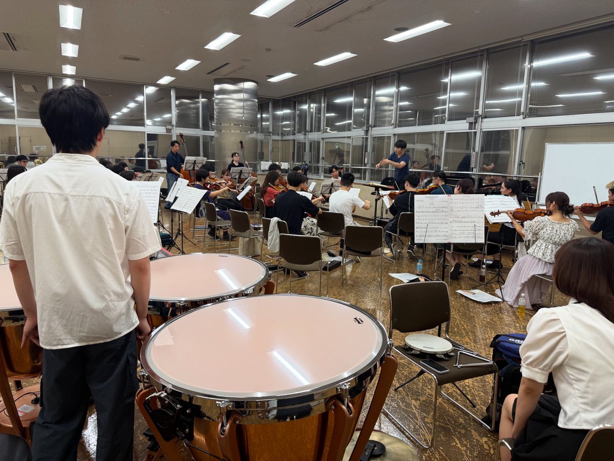 《奏者募集停止のお知らせ》
【SKP第7回定期演奏会まで3️⃣0️⃣日】
当団では、ご一緒に演奏していただける奏者の方を募集いたしておりましたが、おかげさまで多数のご応募をいただき、本番の演奏に参加するパートは全て充足しました‼︎
当団に関心を寄せて下さり、ありがとうございました😊