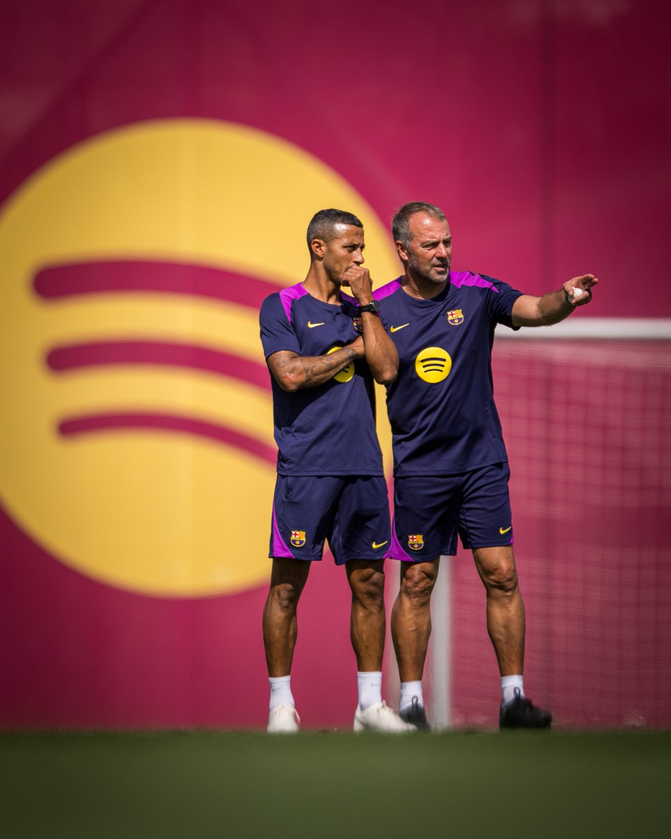 🚨 𝗢𝗙𝗙𝗜𝗖𝗜𝗔𝗟: Thiago Alcántara has joined Barcelona as a first team coach under Hansi Flick.

(Source: <a href="/FCBarcelona/">FC Barcelona</a>)