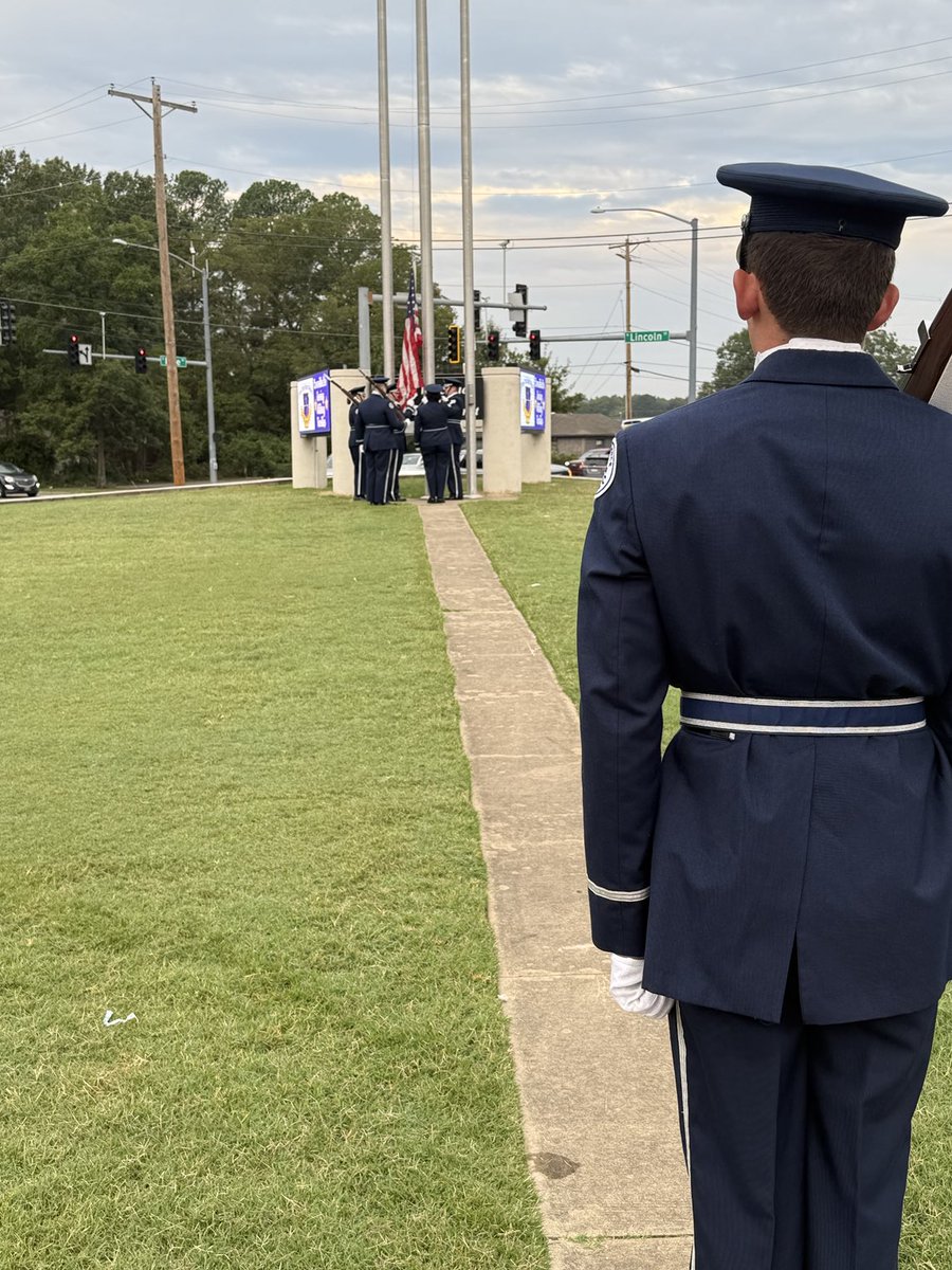 CabotHigh's tweet photo. This morning, our ROTC Cadets honored the memory of those lost during the 9-11 attacks by raising the flag to half staff and holding a 9-11 vigil. Their effort and focus on their honorable act was very impressive! #BestofCHS https://t.co/kDqX7pp1y3