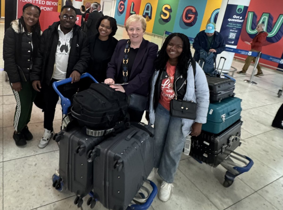 WCIPGLASGOW's tweet photo. At the airport to welcome our next cohort of Beit/@UofGlasgow funded #Malawian students today. They will all take up Masters courses 🏴󠁧󠁢󠁳󠁣󠁴󠁿 🇲🇼 @UofGVC @ScotlandMalawi @ScotGovID https://t.co/PhrexFcC3O