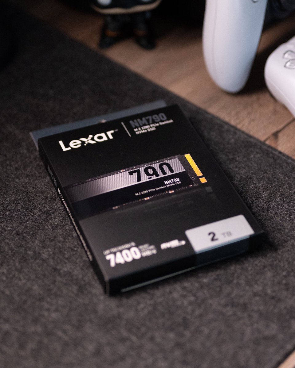 Loyalrex's tweet image. Finally installed my @lexarmemory M.2 SSD in my PS5. Time to fill it with games!