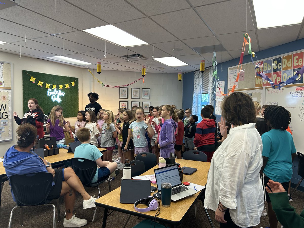 Another amazing <a href="/LNEagleFootball/">Eagle Football</a> eagle reader! Thank you for reading our Say Something to discuss sharing our voice and standing up for what we believe in! <a href="/WHWildcats/">Warren Hills Elementary</a> #sharethegoodlps