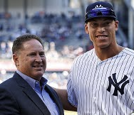 JoeDoyleMiLB's tweet image. NEW EPISODE

New York Yankees VP of Amateur Scouting Damon Oppenheimer joins the show.

💎Oppenheimer&apos;s 9/11 story and close call
💎How 9/11 changed scouting immediately
💎Dax Kilby&apos;s sudden ascension into Top 100 lists
💎The Yankees race for the AL East/Pennant

👇LISTEN👇