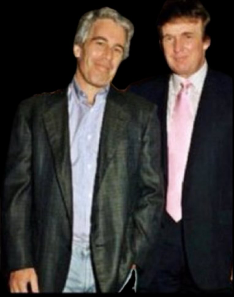 Διερωτώμαι, μήπως αυτός που τελικά θα καταφέρει να εκθρονίσει τον Πρόεδρο των ΗΠΑ δεν θάναι άλλος από τον  νεκρό, πια, επιστήθιο φίλο του, τον Jeffrey Epstein;  Άρχισε ήδη η αποδόμηση των κραταιών ανδρών στη Washington που είχαν εμπλοκή στο ρινγκ παιδεραστίας και grooming νεαρών