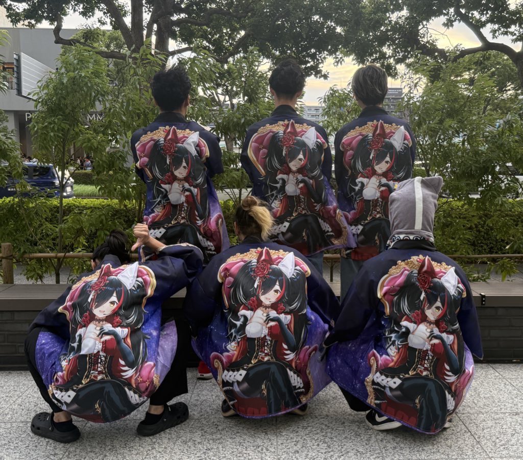 🌲ご報告🌲
大神ミオさんへオリジナル法被を制作させて頂きました。

🖋イラスト🖋
リンムー先生(<a href="/lingmuuu/">Ling☆Mu (リンムー)</a> )

〇運営メンバー〇
しえる
白熊(<a href="/polar_bear_0322/">白熊☄️ 💅✨</a> )
ゆあん(<a href="/azfbmcmt/">ゆあん</a> )
らん(<a href="/Ran428_/">らん☄️</a> )
テンチャン(<a href="/sutara_yomiten/">テンチャン☄️</a> )
ハイチ(<a href="/hi_ragi_holo/">ハイチ-haic🌸🍙</a> )
そわ(<a href="/sowasowa_comet/">そわ☄️</a> )
#ミオファ法被企画