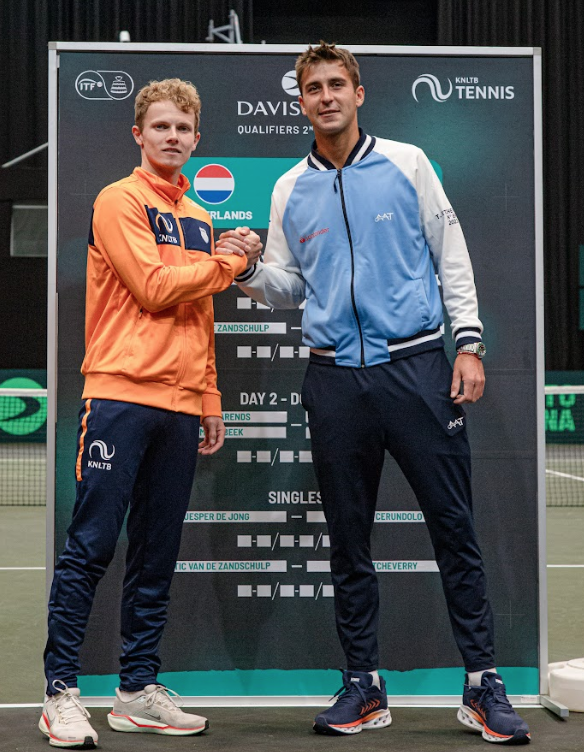 puppotenis's tweet photo. Mañana @CopaDavis #ARGNED en #Groningen
2R Qualifiers 2025
El equipo argentino
@FranCerundolo
@tometcheverry
@fran_comesana
@HoracioZeballos
@andymolto
@javifranatenis (capitán)
@schwank10 (subcapitán)
📷 Omar Rasjido #Prensa @AATenis https://t.co/inHxOQzqD9
