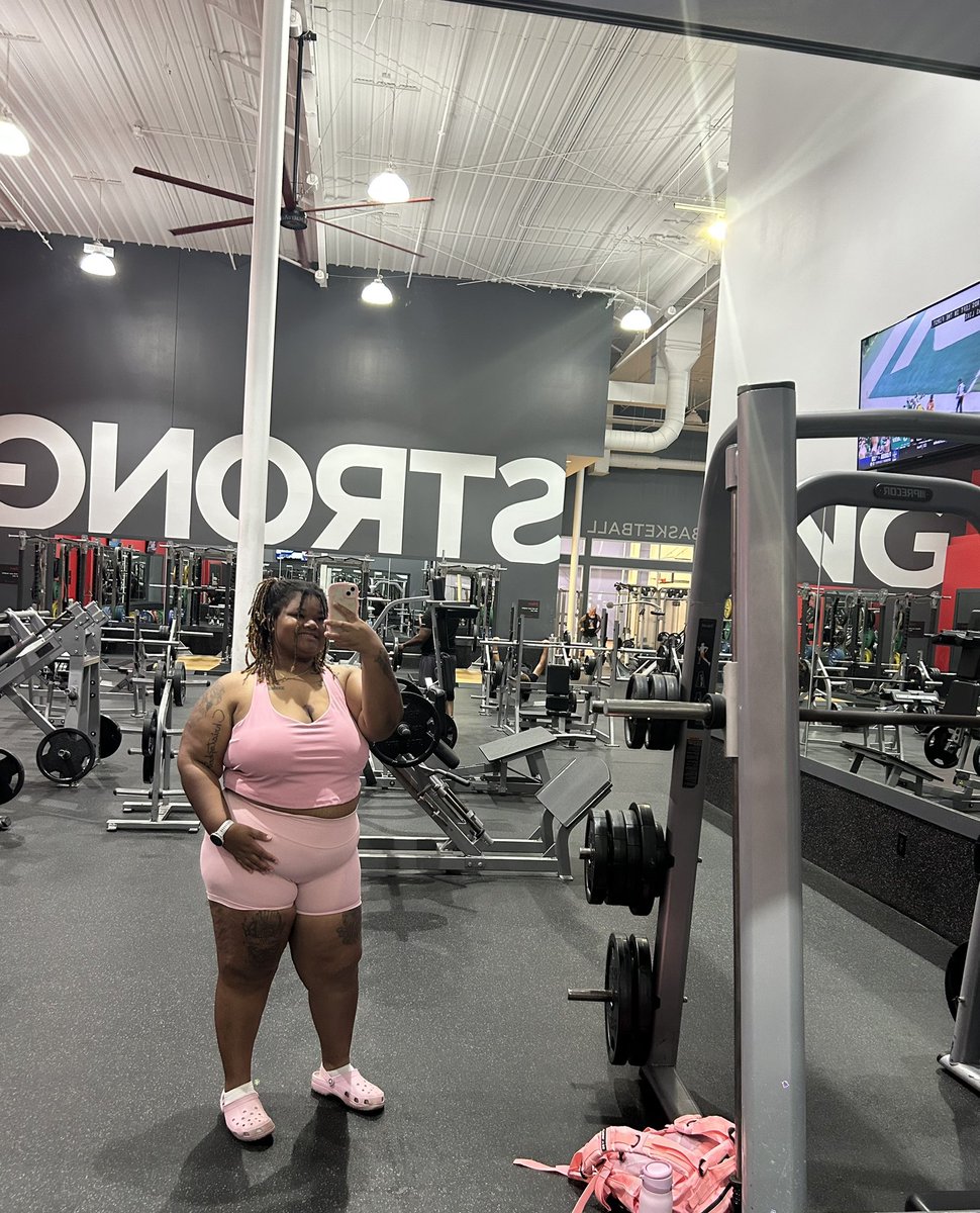 Ti’arra 🎀 tweet media