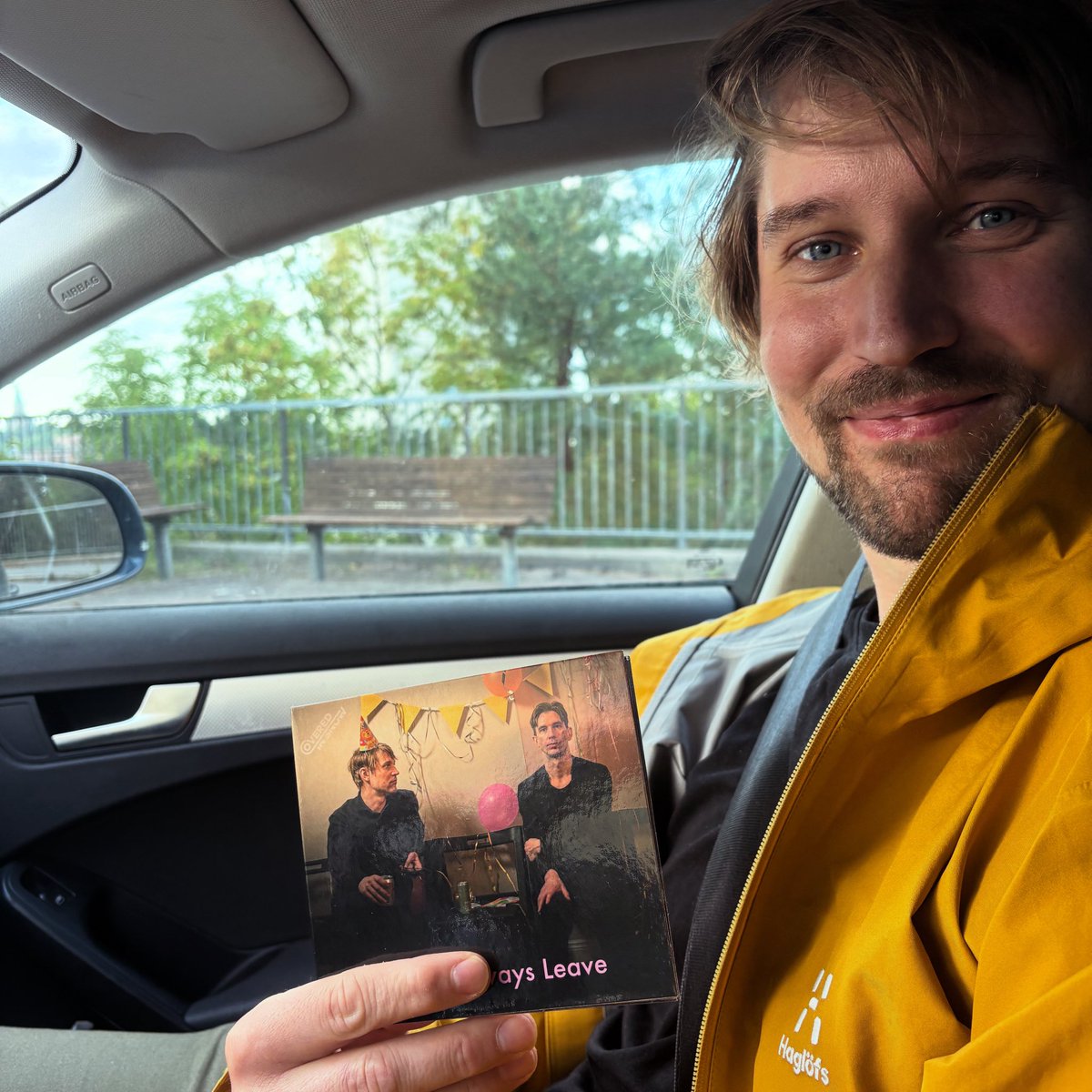 CoveredinSnow1's tweet photo. Our debut album even sounds okay in Micke's miserable car stereo, and is therefore ready to be released! October 17th is the date! 🩷
#synthpop #electronicmusic #darkwave #stockholmmusic #newalbum #swedishsynthpop #darksynth #electropop #coveredinsnow https://t.co/zLckTf2PyR