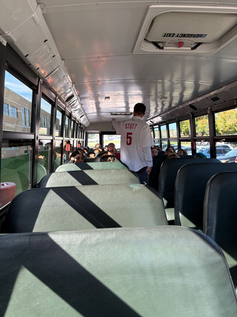 WcsdZephyr's tweet image. Special thanks to Mr. Johnson, our Zephyr teachers, and Mr. Bauder for helping to set expectations on staying safe on our buses.  Our 4th and 5th-graders are all set and ready for safe rides to and from school!  #Zephyrtough #ZephyrPride