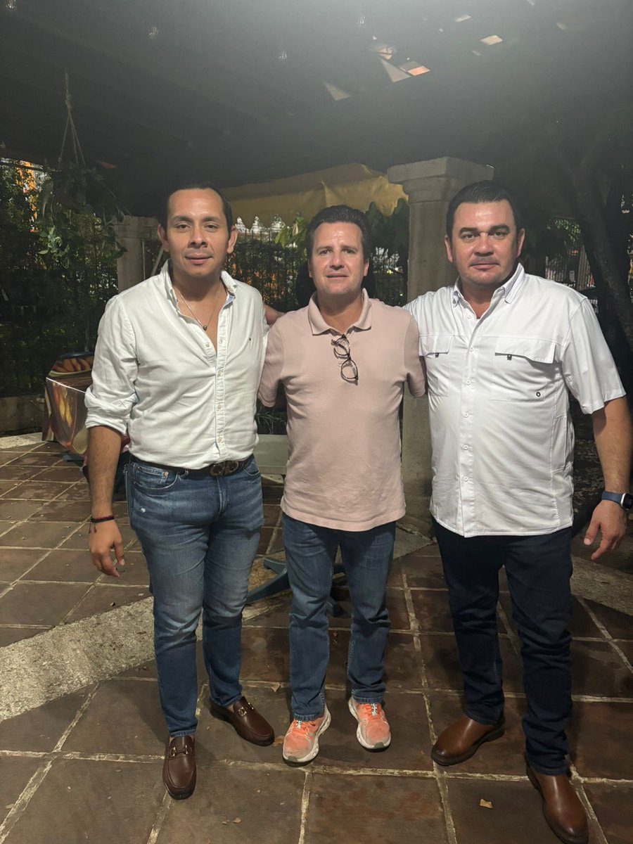 Qué gusto platicar y hacer equipo con Irving Coop.
Lo nuevo en Balancan va con todo.