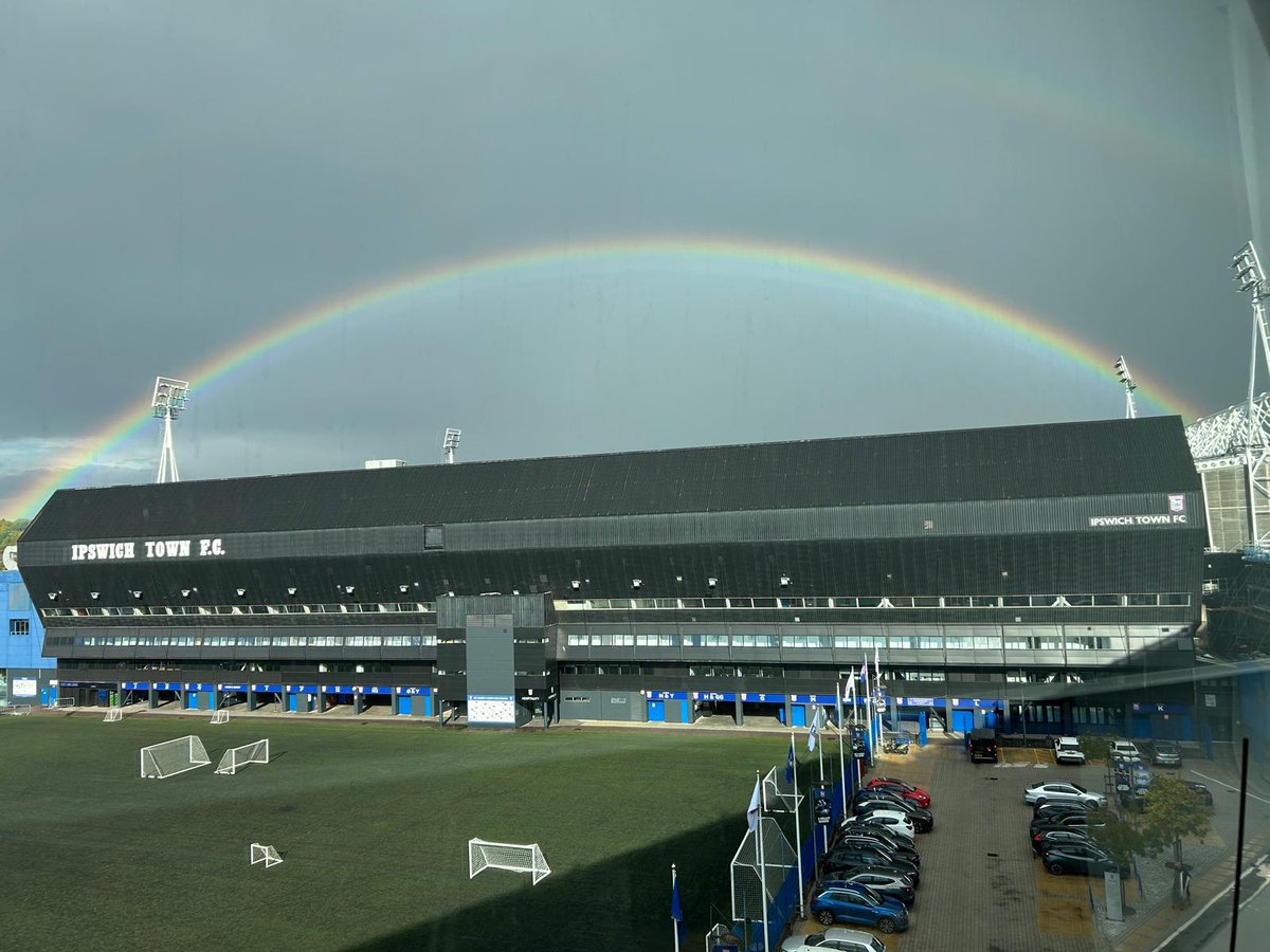 Jimmy_Mac22's tweet photo. #ITFC @IpswichTown @ITFCFoundation
Hopefully good fortune tomorrow 🤞
@KingsofAnglia https://t.co/1QjAnYMNma