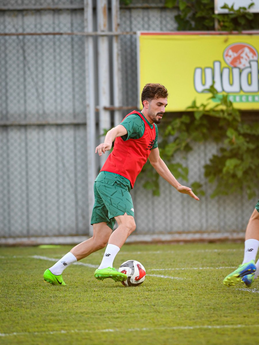BursasporSk's tweet photo. Özlüce Günlüğü: 11 Eylül 2025

📌 https://t.co/HkWTXlFBIO https://t.co/kzJvSr8PJo