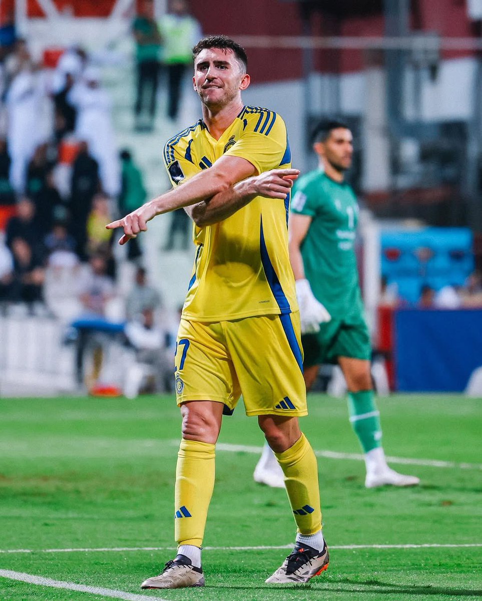 The Touchline | 𝐓 tweet media