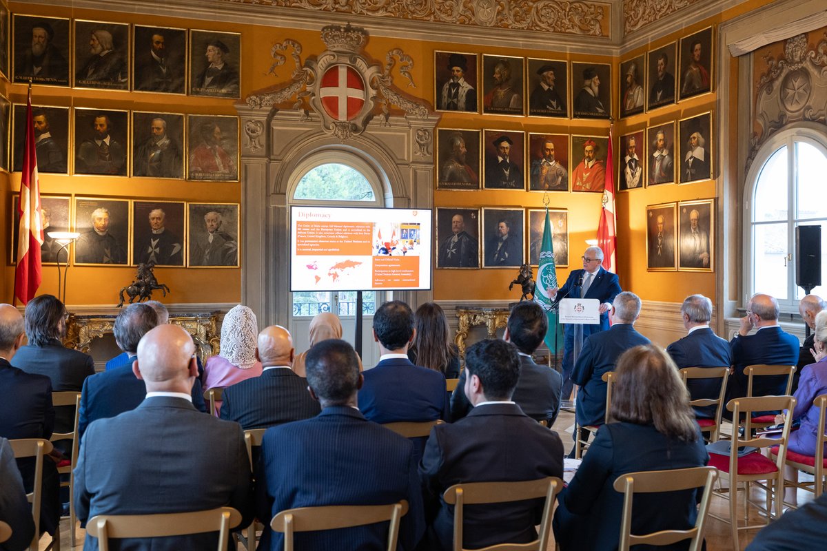 ordinedimalta's tweet photo. Rafforzare il dialogo e la cooperazione 🤝 Ieri, presso la Villa Magistrale, l’#OrdinediMalta ha incontrato gli Ambasciatori degli Stati membri della #LegaAraba a Roma per discutere le urgenti sfide umanitarie in Medio Oriente, nel Mediterraneo e in Africa
https://t.co/yTXHD2wnAm https://t.co/ld6tmKw9ay