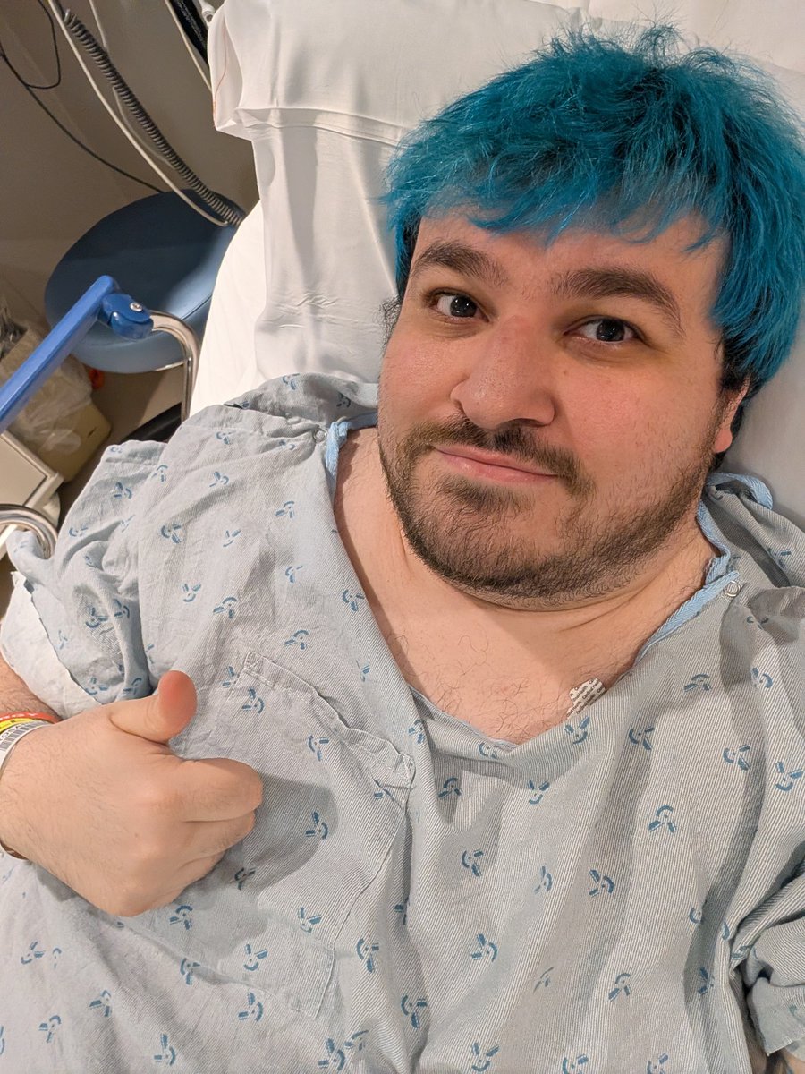 BlueFireR1's tweet image. Big day for me. Getting weight loss surgery. Gonna start bettering my health
