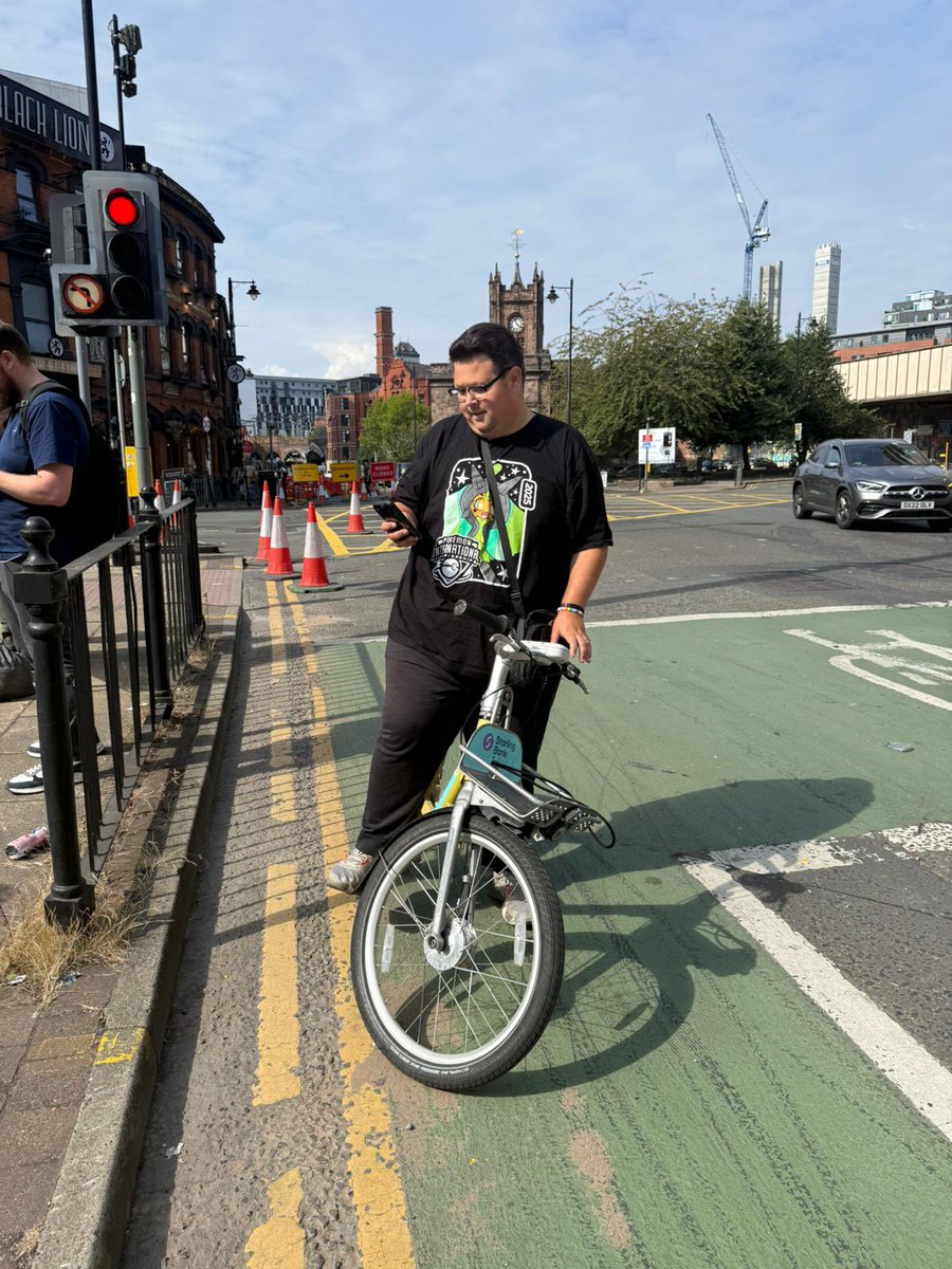 I have literally not played Pokemon TCG for months properly, but I’ve been playing Pokemon go and working on my self, 8 stone difference in these 2 photos.