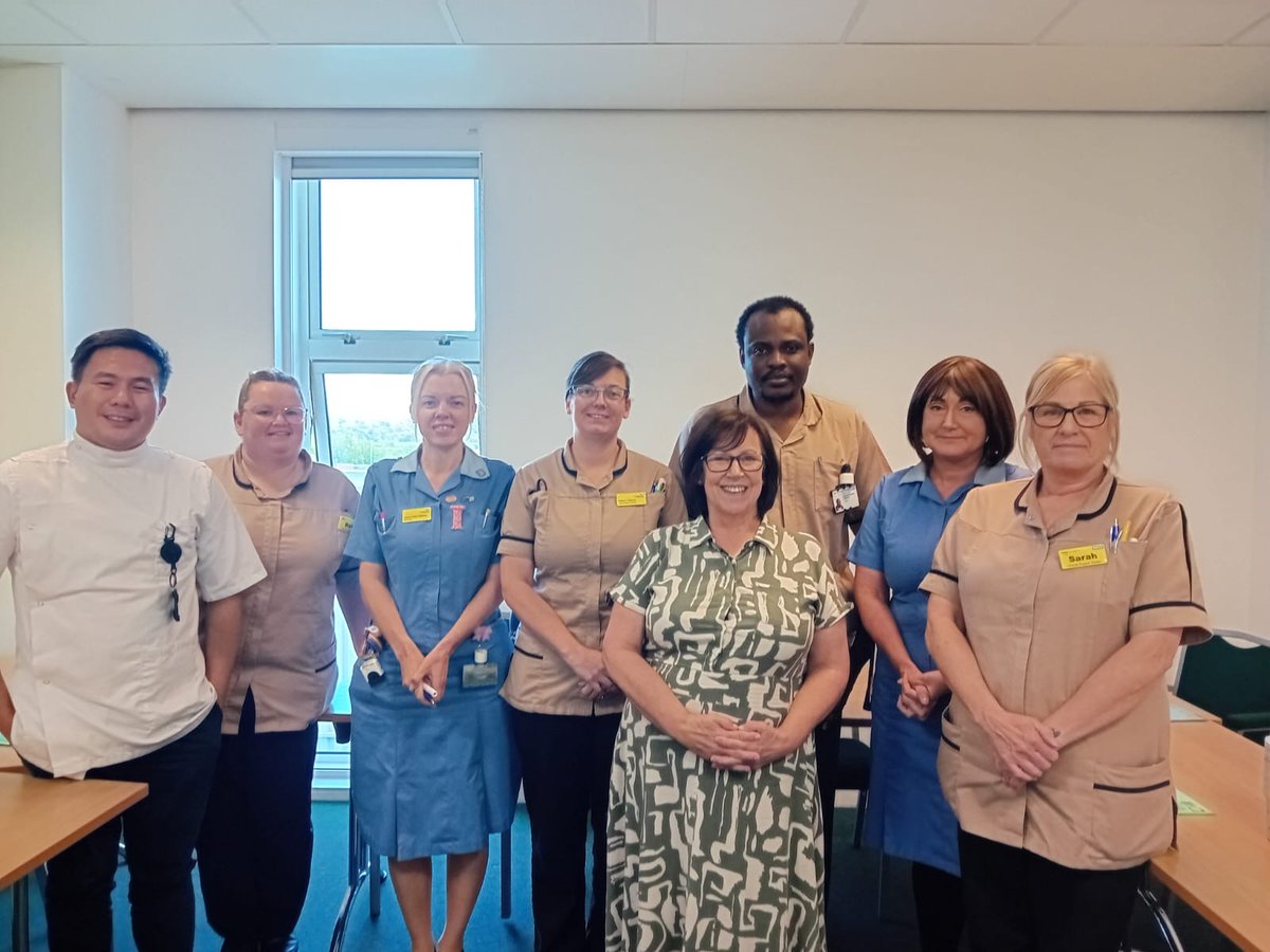 DGProfDev's tweet image. 🚨We’ve had our first Mouthcare Champion training today!

Lots of positive discussions &amp;amp; ideas around how to improve mouthcare in their ward areas

Watch this space…!

@DudleyGroupNHS @BlackCountryICS