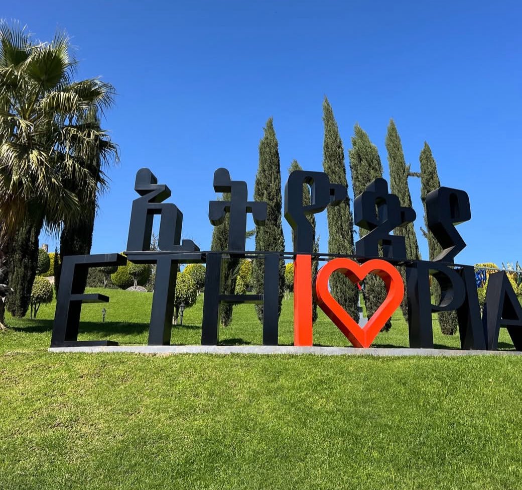 Had a great week in Addis Ababa attending the Africa Climate Summit! I was last here five years ago, and I'm shocked by how much the city has transformed—it's so organized and beautiful now! It all starts with #Leadership