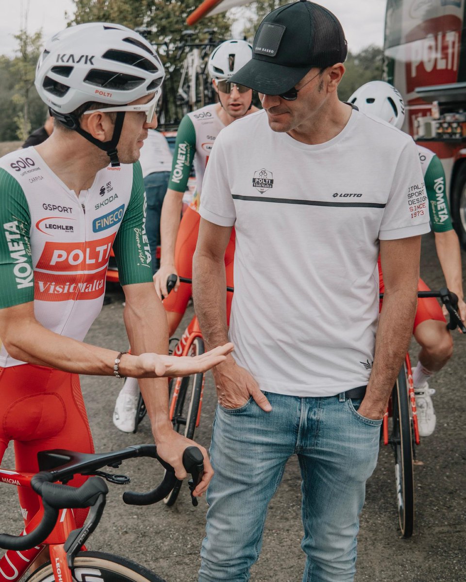 ivanbasso (@ivanbasso) on Twitter photo Tre giorni di gare in Toscana, in cui la squadra ha espresso rendimento e affiatamento: tre top-10 del nostro Piganzoli e diversi corridori in fuga, premiati dopo la corsa per la loro combattivitร ; ma al di lร  dei singoli, prestazioni collettive che mostrano ancora una volta un Tre giorni di gare in Toscana, in cui la squadra ha espresso rendimento e affiatamento: tre top-10 del nostro Piganzoli e diversi corridori in fuga, premiati dopo la corsa per la loro combattivitร ; ma al di lร  dei singoli, prestazioni collettive che mostrano ancora una volta un