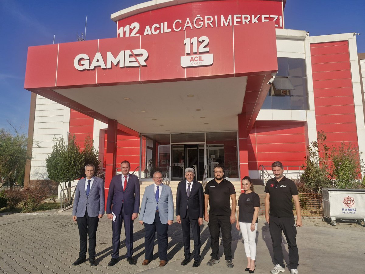 Balıkesir 112 Acil Çağrı Merkezi (@balikesir112acm) on Twitter photo İçişleri Bakanlığı İller İdaresi Genel Müdürü Sayın Vali Mehmet Emin Bilmez Balıkesir Valiliği 112 Acil Çağrı Merkezi Müdürlüğünü Ziyaret Etti
<a href="/TC_icisleri/">T.C. İçişleri Bakanlığı</a> <a href="/TC_Balikesir/">Balıkesir Valiliği</a> <a href="/112teknumara/">112 Acil Çağrı Merkezleri</a> İçişleri Bakanlığı İller İdaresi Genel Müdürü Sayın Vali Mehmet Emin Bilmez Balıkesir Valiliği 112 Acil Çağrı Merkezi Müdürlüğünü Ziyaret Etti
<a href="/TC_icisleri/">T.C. İçişleri Bakanlığı</a> <a href="/TC_Balikesir/">Balıkesir Valiliği</a> <a href="/112teknumara/">112 Acil Çağrı Merkezleri</a>